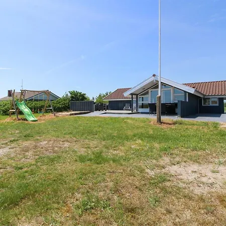 Edmer - 50m From The Sea By Interhome Feriehus